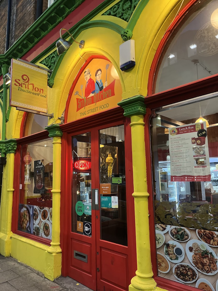 Sri Non Thai Street Food